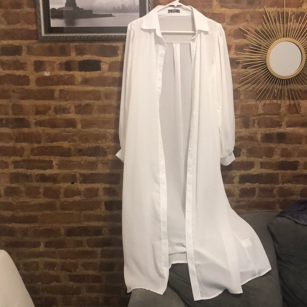 White long sleeve beach cover up